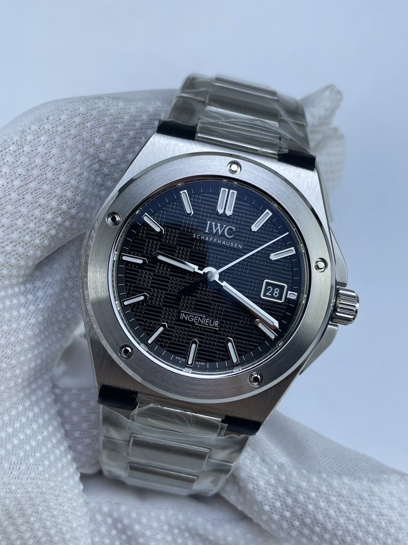 (준비완료/특급배송/)NO.3195/V7공장 IWC 인제니어 블랙다이얼 브레이슬릿